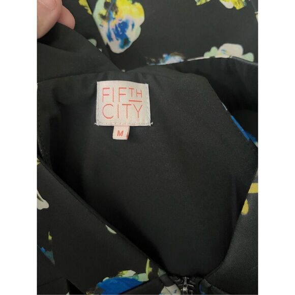 Fifth City Black Floral‎ Zip Front Dress - Picture 3 of 4